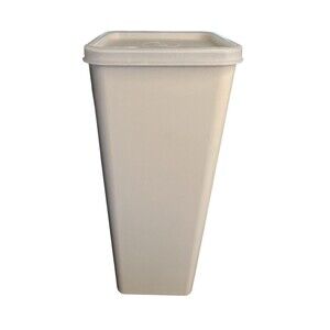 Tupperware #1696 3 Cheese Cracker Keeper Almond & Sheer Lid No Tray 9.5 Inches